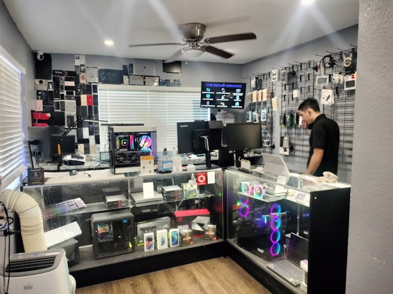 Tech Support Tampa, FL | Onsite & Remote IT Support - D Tech Clinic